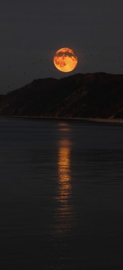 pełnia księżyca nad Bałtykiem